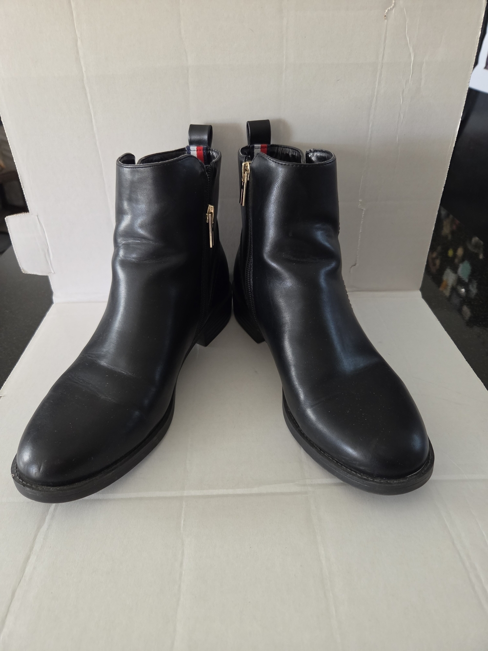 Tommy Hilfiger Black Leather  Zip Ankle Boots